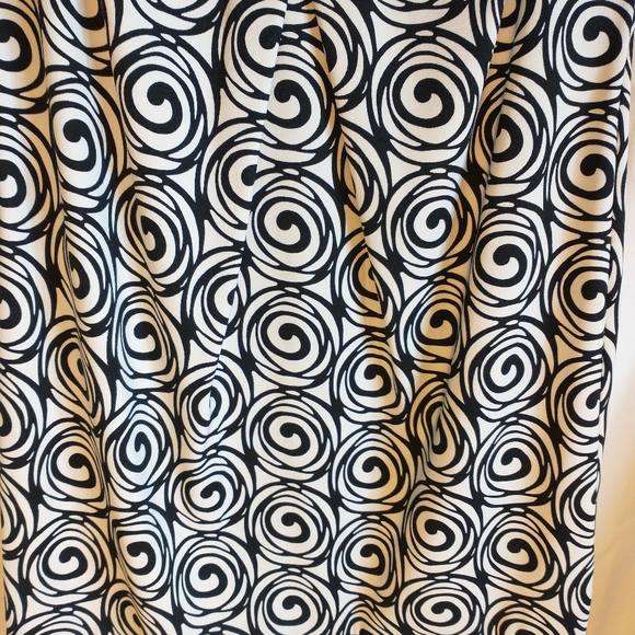 London Times 2 piece black and white dress size 8 - Picture 4 of 10